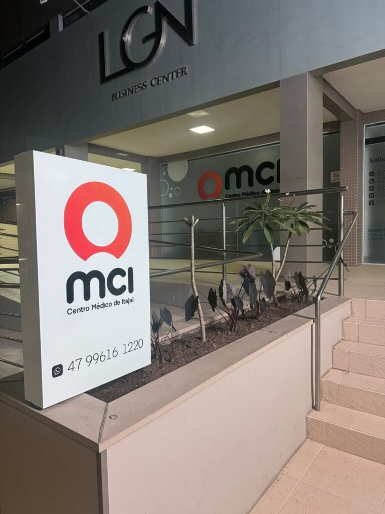 Fachada em ACM em Balneário Camboriú e Região