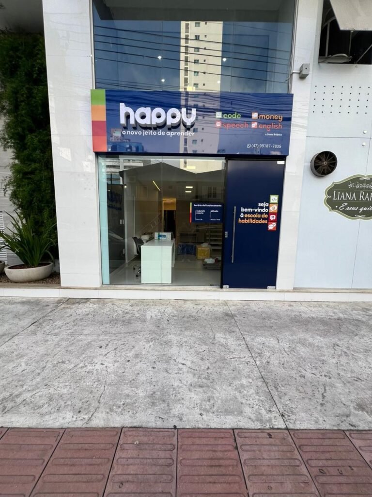 Fachada em ACM em Balneário Camboriú e Região