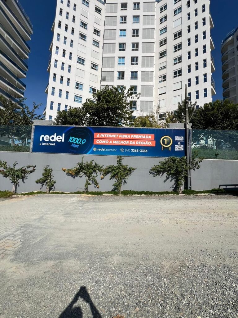 Placas e Outdoor em Balneário Camboriú e Região