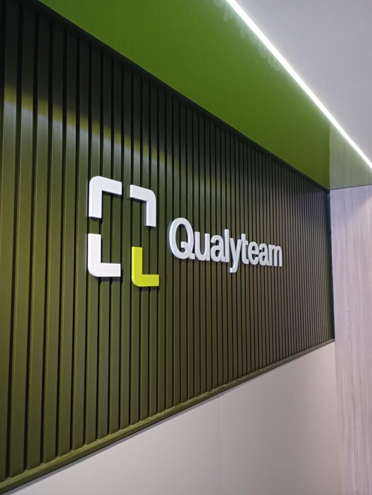 Letras Caixa em Balneário Camboriú e Região