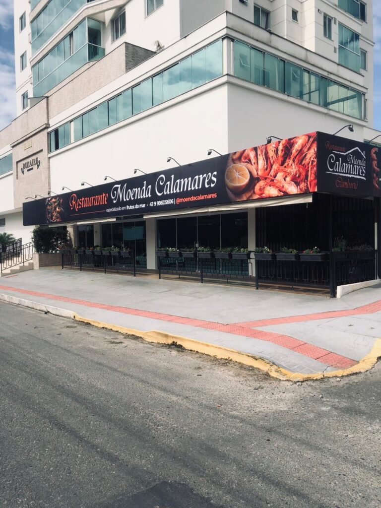 Placas e Outdoor em Balneário Camboriú e Região