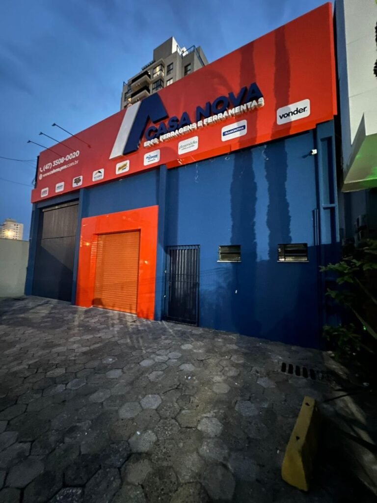 Fachada em ACM em Balneário Camboriú e Região