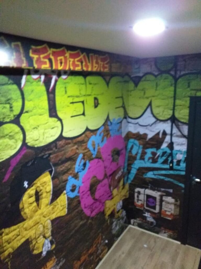 Adesivo personalizado em Balneário Camboriú e Região