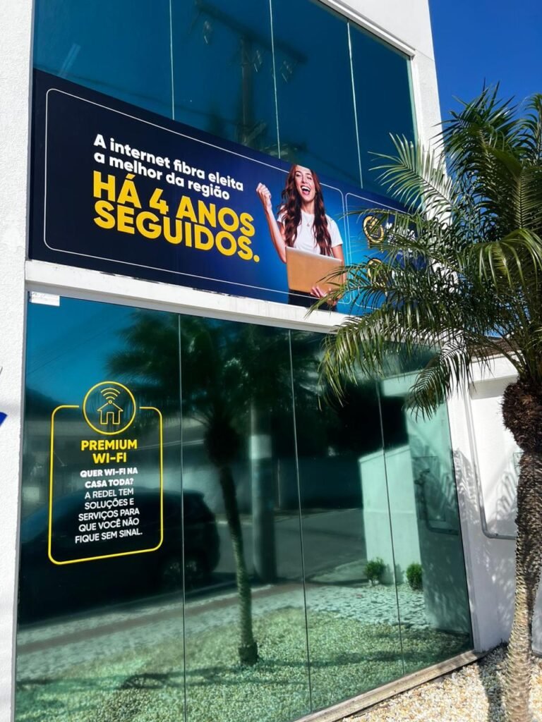 Adesivo personalizado em Balneário Camboriú e Região