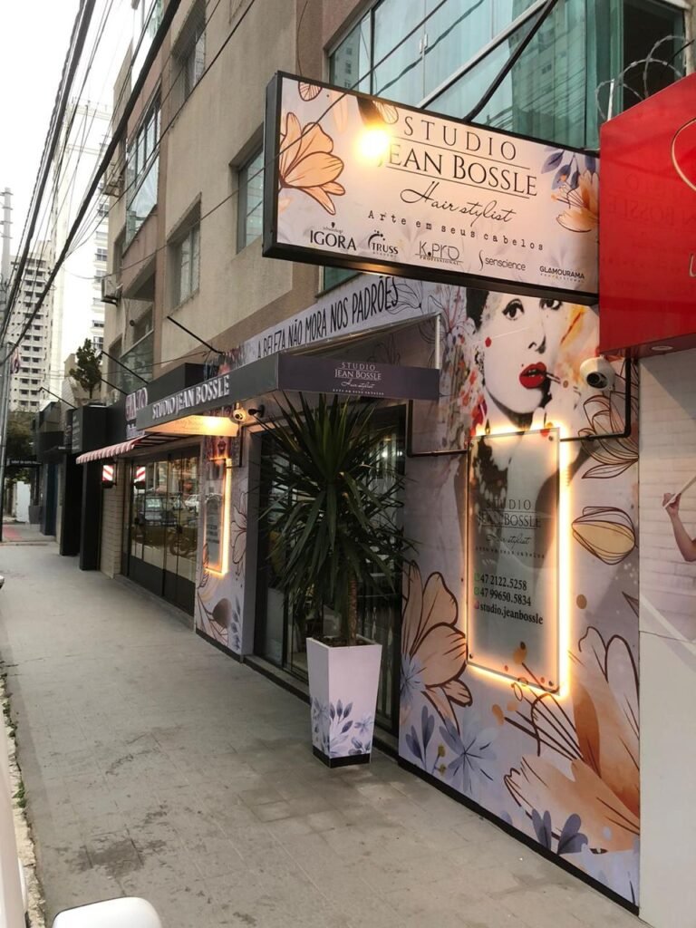 Adesivo personalizado em Balneário Camboriú e Região